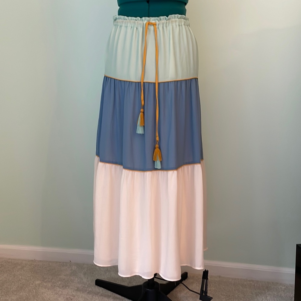 LOFT Multi-color lined skirt